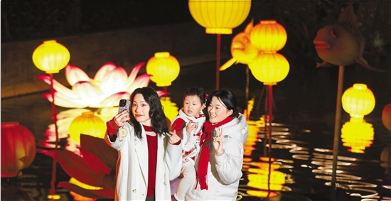 水乡亮灯迎新春