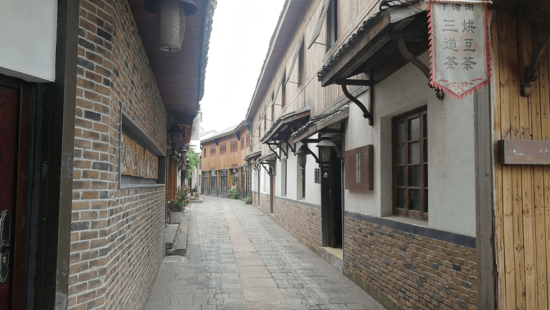 老仓库变身新酒店精品旅游小镇为下渚湖美丽城镇强助力
